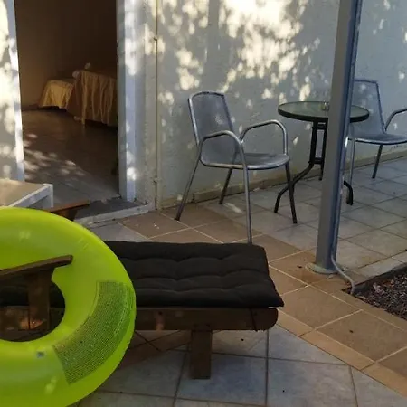 Cleo With Yard In 250m From The Aparthotel *