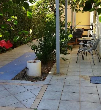 Aparthotel Cleo With Yard In 250m From The